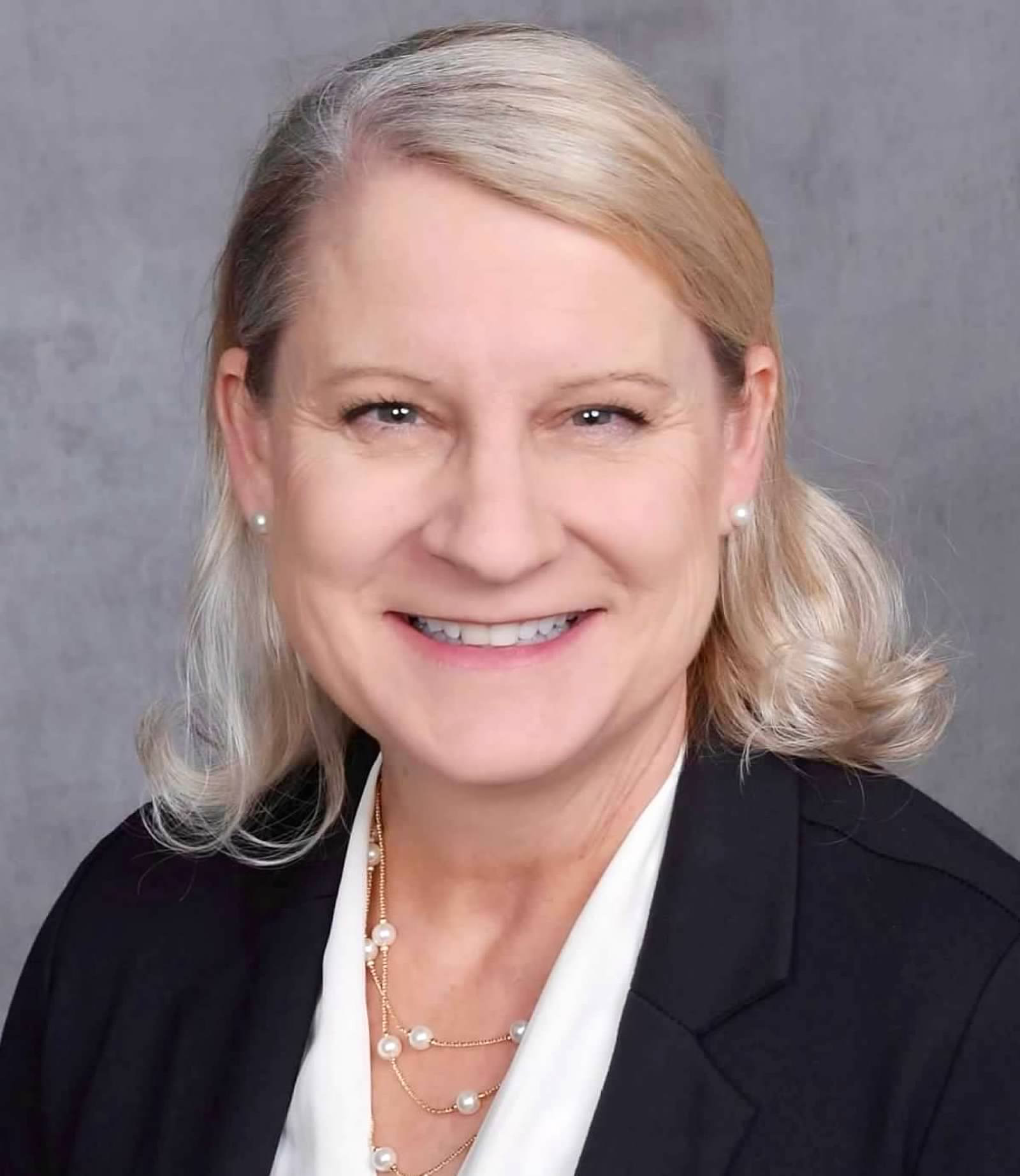 Beyond Her Military Service: Identity, Transition and Challenges of Women Veterans